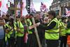 2025-09-13T000000Z_637124617_MT1NURPHO000YHC0ML_RTRMADP_3_ENGLAND-PROTEST (1)