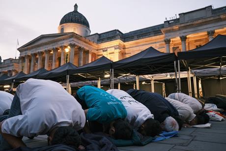 2025-03-29T000000Z_1656210956_MT1ZUMA000FF7BMW_RTRMADP_3_ZUMA