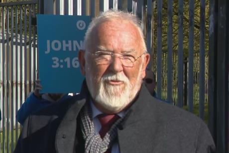 UTV_PASTOR_PROTEST_RUSHES_220426_frame_4789