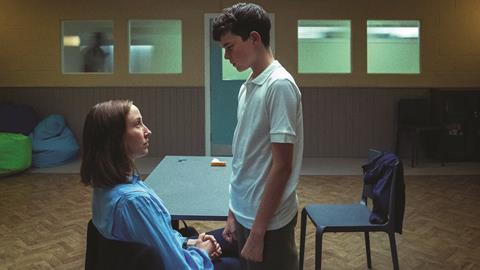 ADOLESCENCE2029112420A_103_Unit_00372-_RT3-copy