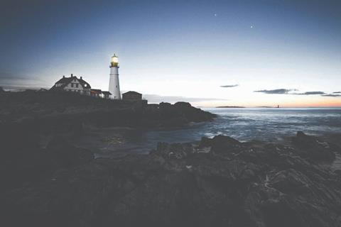 mitch-mckee-Qhe9I6PhhZs-unsplash