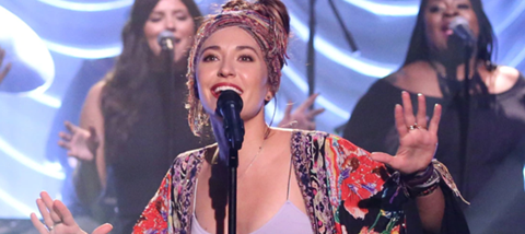 Lauren-Daigle-main