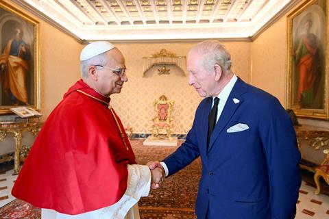 2025-10-23T095608Z_339892738_RC2LHHA5Z867_RTRMADP_3_BRITAIN-ROYALS-VATICAN