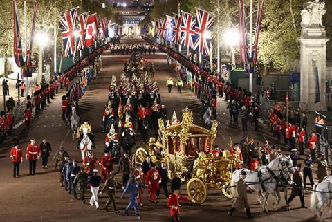 2023-05-03T072643Z_1_LYNXMPEJ4207R_RTROPTP_3_BRITAIN-ROYALS-CORONATION-OVERNIGHT-REHEARSAL