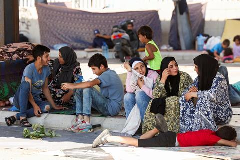 2024-09-30T142540Z_10318205_RC2ZAAA4RB98_RTRMADP_3_ISRAEL-PALESTINIANS-LEBANON-DISPLACED