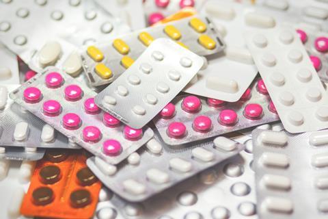 medical-drugs-pills-and-prescription-211-medium
