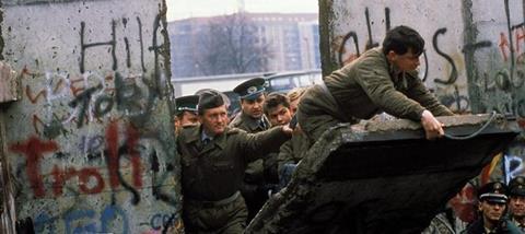 berlin-wall-prayer