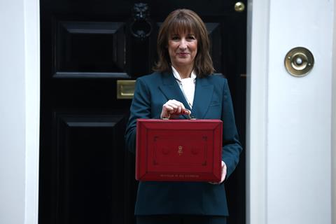 2025-11-26T122714Z_1144756899_MT1SOPA0007J0AE7_RTRMADP_3_SOPA