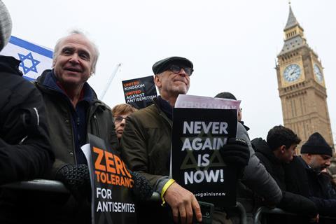 2023-11-26T151658Z_252205524_RC23L4AIK37J_RTRMADP_3_ISRAEL-PALESTINIANS-BRITAIN-PROTEST