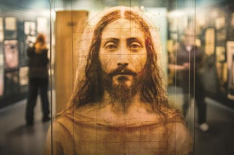 Turin-Shroud-reimagined-by-AI-shows-what-Jesus-really-looked-like_Slice_RLV_2023-scaled copy
