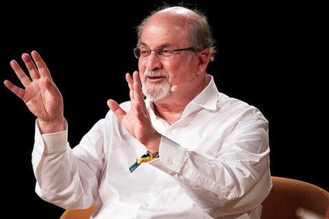 2022-08-15T003737Z_1_LYNXMPEI7E00B_RTROPTP_3_PEOPLE-SALMAN-RUSHDIE