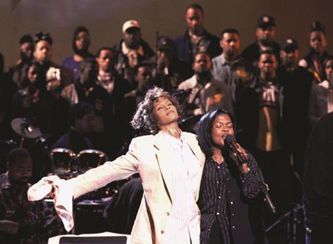 1996-02-27T120000Z_352724615_PBEAHUMTBAK_RTRMADP_3_SHOWBIZ